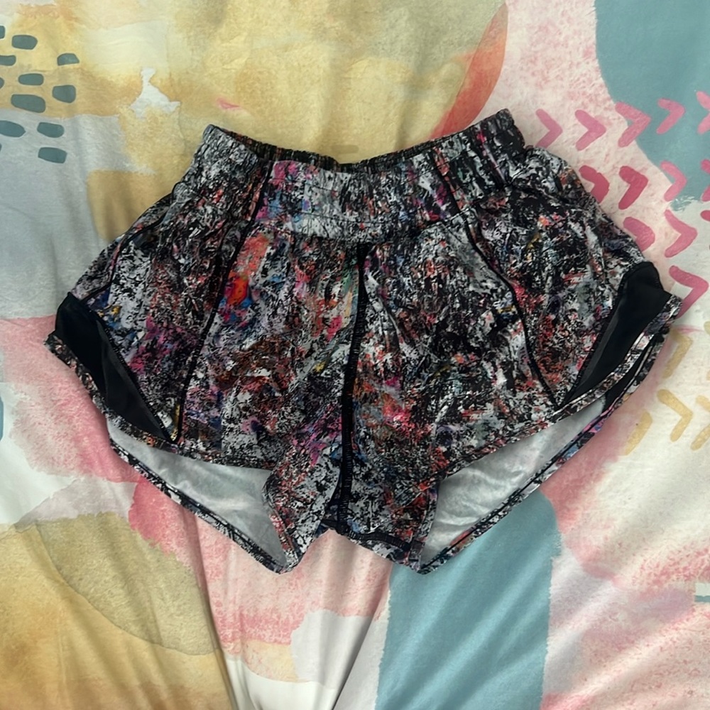 Lululemon hotty hot shorts!!
